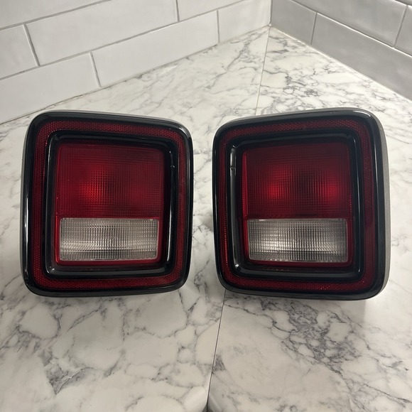 Jeep Other - 2018-2025 Jeep Wrangler JL Left & Right Set Tail Lights w/ Wiring Harness